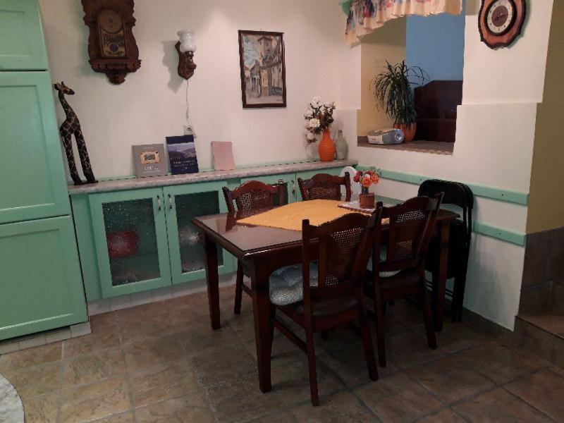 Przytulny Apartament-Cosy And Beautiful เชอวีซ ภายนอก รูปภาพ