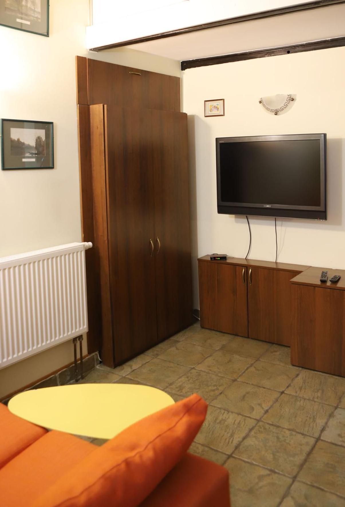 Przytulny Apartament-Cosy And Beautiful เชอวีซ ภายนอก รูปภาพ